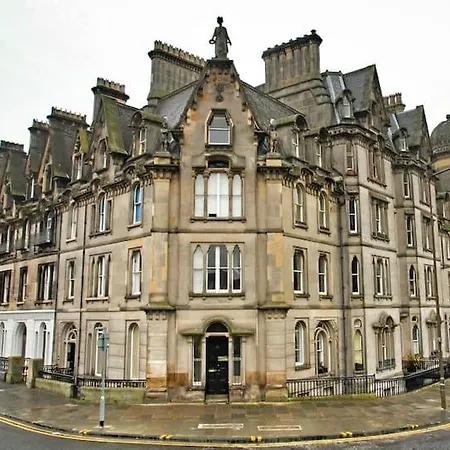 Castle Terrace 1 Bed Apartment Looking Onto Edinburgh Castle - Sleeps Upto 4 Esterno foto