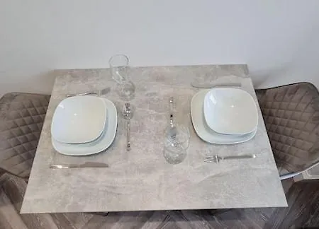 Castle Terrace 1 Bed Apartment Looking Onto Edinburgh Castle - Sleeps Upto 4 Esterno foto