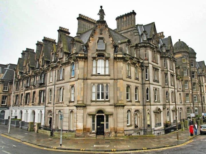 Appartamento Castle Terrace 1 Bed Looking Onto Castle - Sleeps Upto 4 Edimburgo