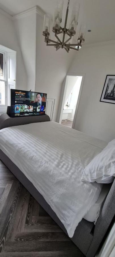 Appartamento Castle Terrace 1 Bed Looking Onto Castle - Sleeps Upto 4 Edimburgo