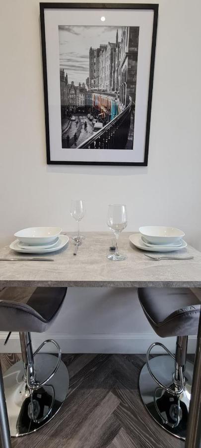 Appartamento Castle Terrace 1 Bed Looking Onto Castle - Sleeps Upto 4 Edimburgo